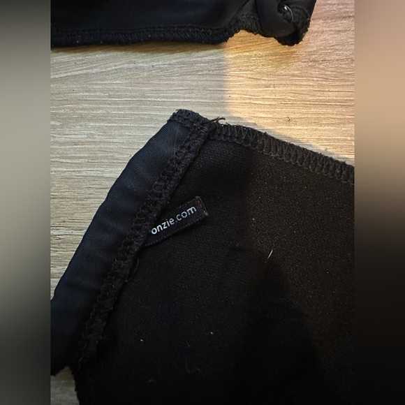 Onzie Reuasble Cloth Facemask bundle set of 6 - Picture 3 of 7